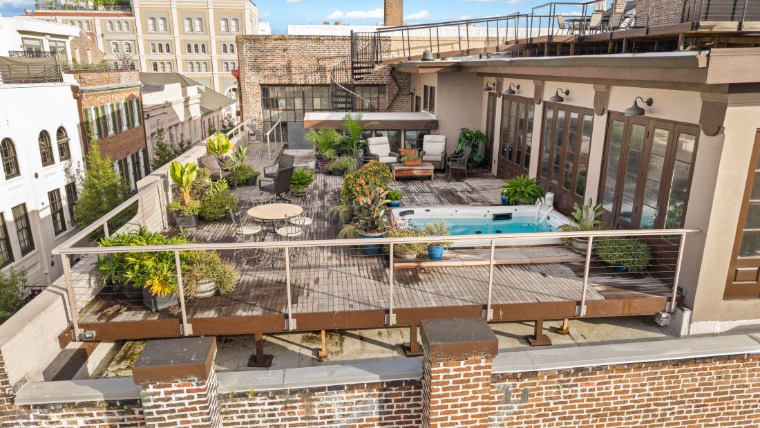 Planting, seating and the swim spa, 528 Wilkinson Street