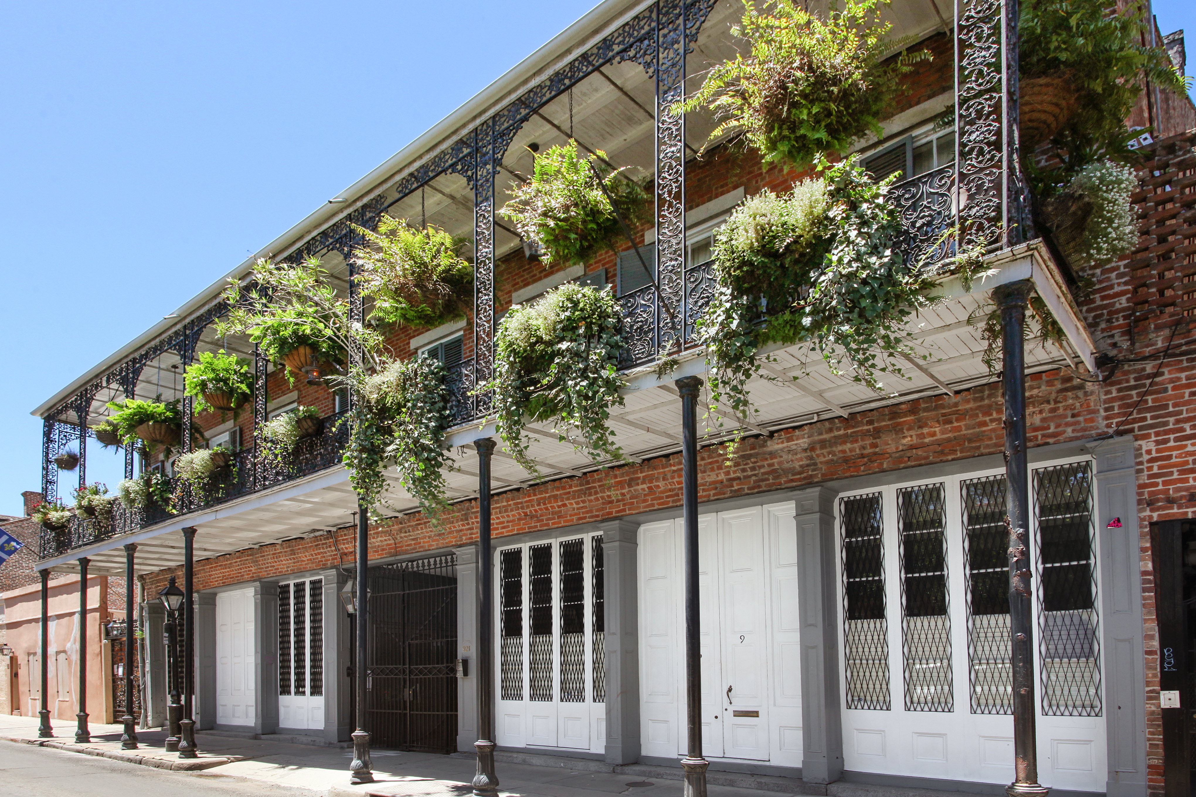 921 Chartres Street #3, $299,000 (French Quarter) 1 Bed - 1 Bath - 510 SqFt — New Orleans real estate listing represented by Patrick Knudsen