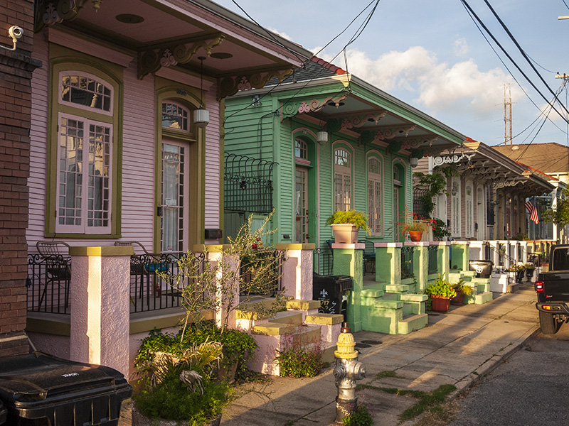 Marigny neighborhood New Orleans — colorful Creole cottages and shotgun houses for sale